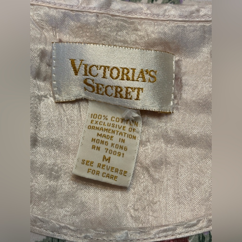 Victoria’s Secret Floral Print Oversized Night Gown size M Gold Tag - Picture 6 of 12